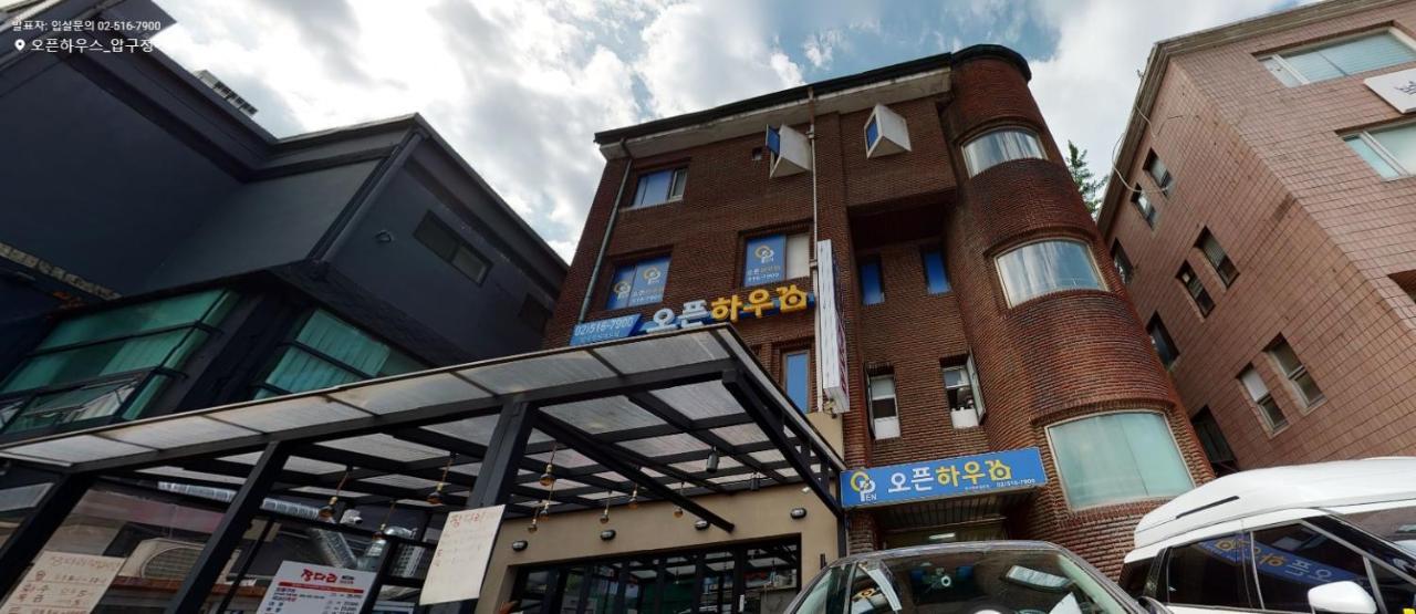 Open House Apgujeong-Rodeo ,Cony Hotel Сеул Екстериор снимка