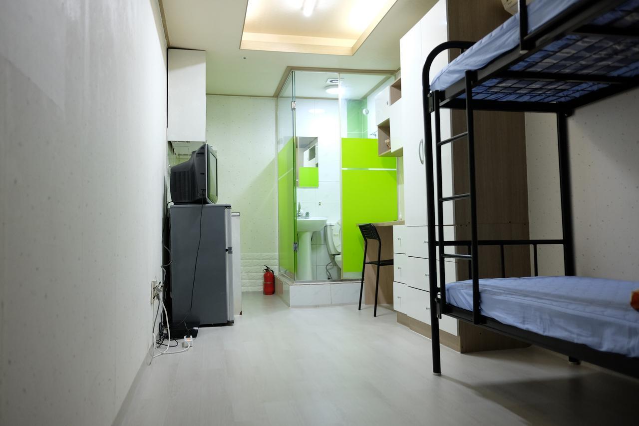 Open House Apgujeong-Rodeo ,Cony Hotel Сеул Екстериор снимка